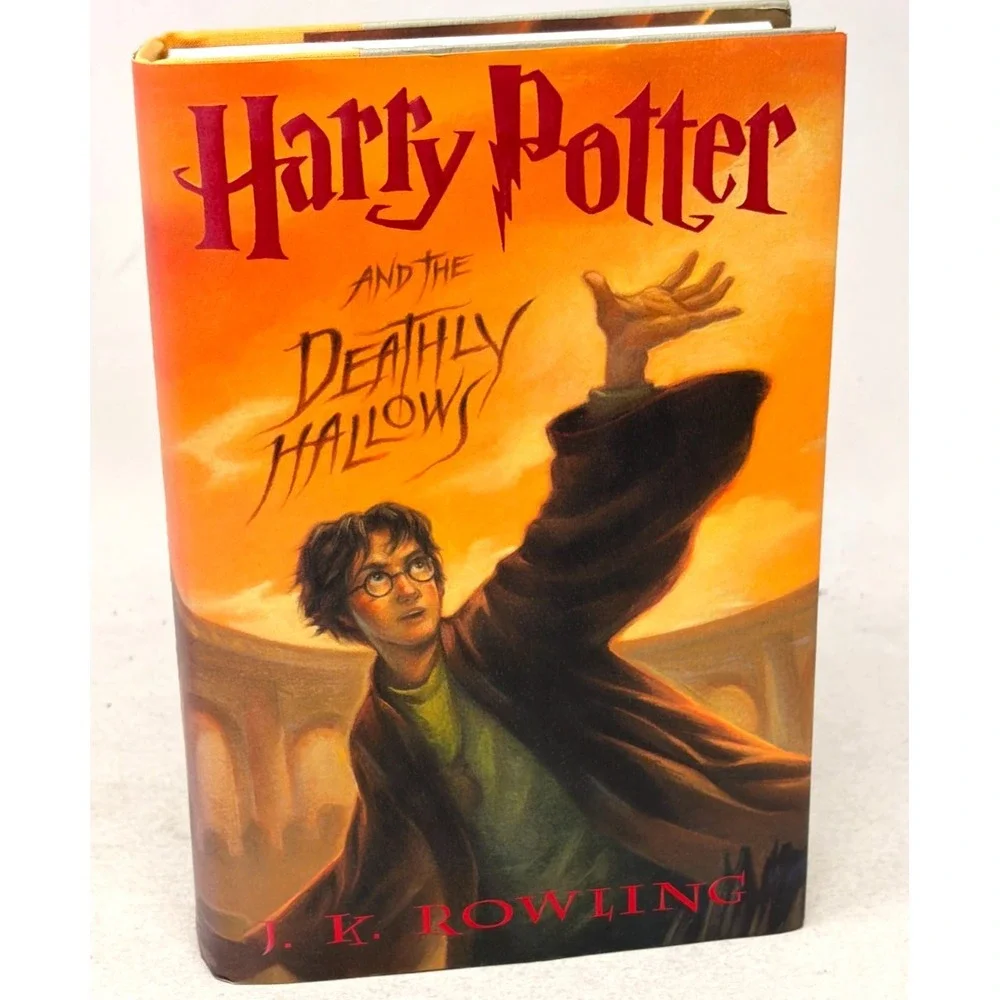 Harry Potter and the Deathly Hallows First Edition First Printing 2007 HC DJ